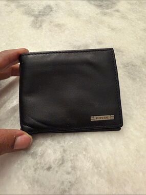 Fossil Black Leather Bifold Card Holder Wallet